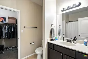 557 Creekside Cir, New Braunfels, TX 78130 - Photo 41