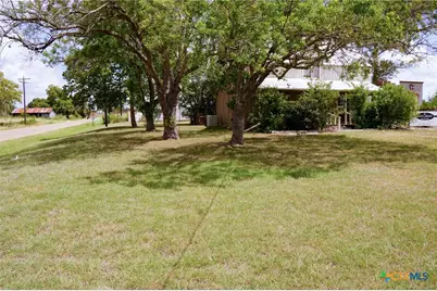 1400 Fm 609, Flatonia, TX 78941 - Photo 3
