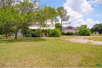 1400 Fm 609, Flatonia, TX 78941 - Photo 27