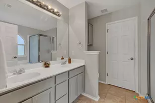 2410 Fayette Dr, New Braunfels, TX 78130 - Photo 19