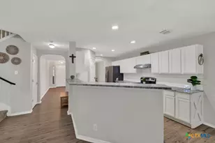 2410 Fayette Dr, New Braunfels, TX 78130 - Photo 9