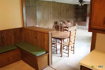 1610 Bexar Avenue, Victoria, TX 77901 - Photo 13