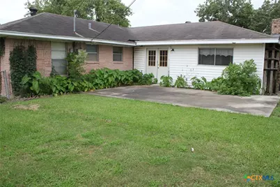 1610 Bexar Avenue, Victoria, TX 77901 - Photo 29