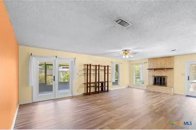 517 Maplewood Drive, Victoria, TX 77901 - Photo 25