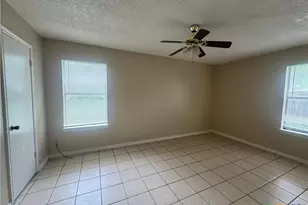 213 Blanket Dr, Copperas Cove, TX 76522 - Photo 3