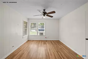 640 Lee St, New Braunfels, TX 78130 - Photo 25