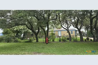 413 Donnie Drive, Rockport, TX 78382 - Photo 3