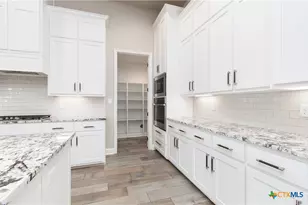 2050 Chalk Ml Xing, Salado, TX 76571 - Photo 11