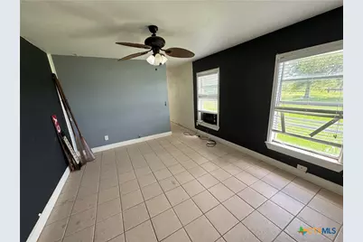 303 E Bay Avenue, Seadrift, TX 77983 - Photo 25