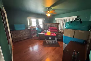 303 E Bay Ave, Seadrift, TX 77983 - Photo 17