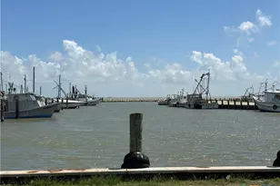 303 E Bay Ave, Seadrift, TX 77983 - Photo 37