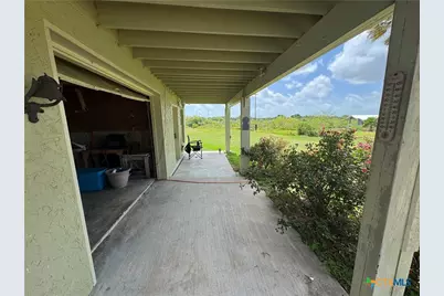 303 E Bay Avenue, Seadrift, TX 77983 - Photo 23