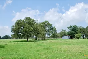 4361 US Hwy 77, Hallettsville, TX 77964 - Photo 29