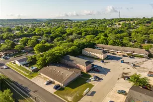 1203 Urbantke Ct, Copperas Cove, TX 76522 - Photo 3