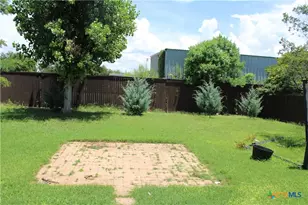 167 Chering Dr, Belton, TX 76513 - Photo 7