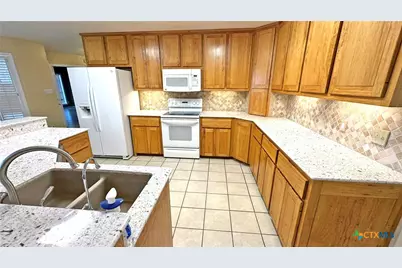 729 Armadillo Lane, Copperas Cove, TX 76522 - Photo 7