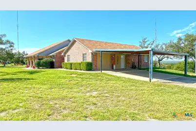 729 Armadillo Lane, Copperas Cove, TX 76522 - Photo 3