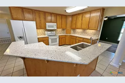 729 Armadillo Lane, Copperas Cove, TX 76522 - Photo 7