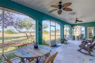 406 Cascades Dr, Rockport, TX 78382 - Photo 33