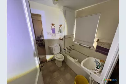 304 W Burnett, Calvert, TX 77837 - Photo 9