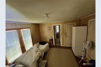 304 W Burnett, Calvert, TX 77837 - Photo 11