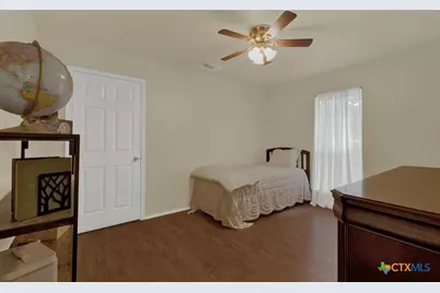 329 Lost Trail Circle, La Vernia, TX 78121 - Photo 9