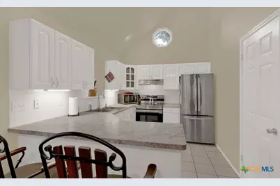 329 Lost Trail Circle, La Vernia, TX 78121 - Photo 5