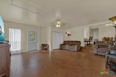 329 Lost Trail Circle, La Vernia, TX 78121 - Photo 3