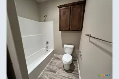 104 Giacomo, Victoria, TX 77901 - Photo 9