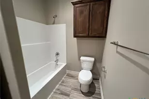 104 Giacomo, Victoria, TX 77901 - Photo 9