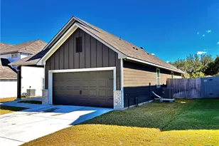 1622 Dryden Ave, Copperas Cove, TX 76522 - Photo 3