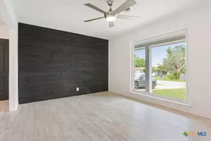 1304 Metropolitan Dr, Killeen, TX 76541 - Photo 5