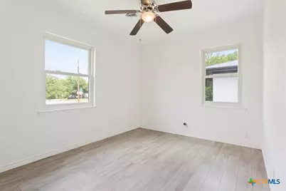 1304 Metropolitan Drive, Killeen, TX 76541 - Photo 17