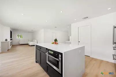1101 E Floradale Drive, Austin, TX 78753 - Photo 11