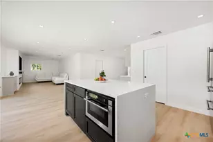 1101 E Floradale Dr, Austin, TX 78753 - Photo 11