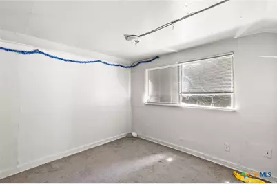 1020 S 23rd Street, Temple, TX 76504 - Photo 37