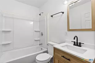 1020 S 23rd St, Temple, TX 76504 - Photo 23