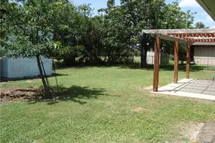830 McGar St, New Braunfels, TX 78130 - Photo 13
