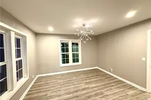 302 Smith St, Gonzales, TX 78629 - Photo 15