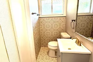 302 Smith St, Gonzales, TX 78629 - Photo 13