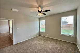 2571 Cedar Glen Dr, Belton, TX 76513 - Photo 11