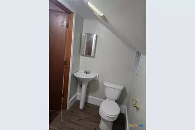 144 W Wallace Street, Gonzales, TX 78629 - Photo 23