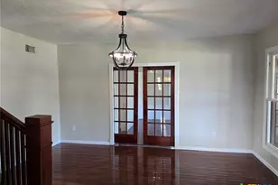 144 W Wallace St, Gonzales, TX 78629 - Photo 5