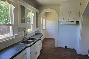 144 W Wallace St, Gonzales, TX 78629 - Photo 19