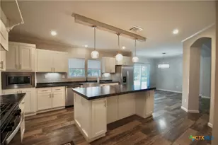 5815 Co Rd 15, Hallettsville, TX 77964 - Photo 23