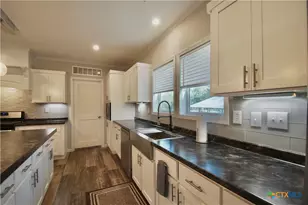 5815 Co Rd 15, Hallettsville, TX 77964 - Photo 21