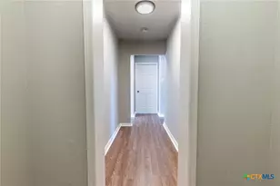 608 San Antonio Ave, Seguin, TX 78155 - Photo 23