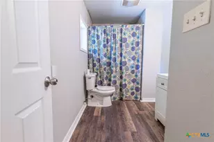 608 San Antonio Ave, Seguin, TX 78155 - Photo 21