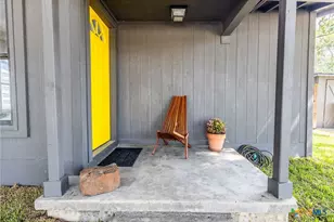 608 San Antonio Ave, Seguin, TX 78155 - Photo 7