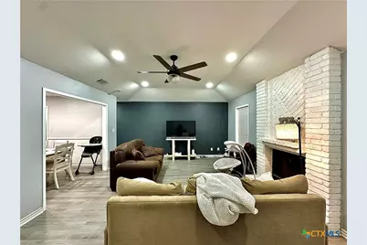 209 Roanoke Drive, Victoria, TX 77904 - Photo 5